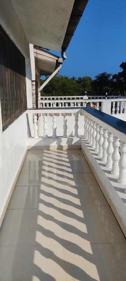 J-House, Spacious Apartments With Balconies, Thalassa 1Min Away Siolim Zewnętrze zdjęcie